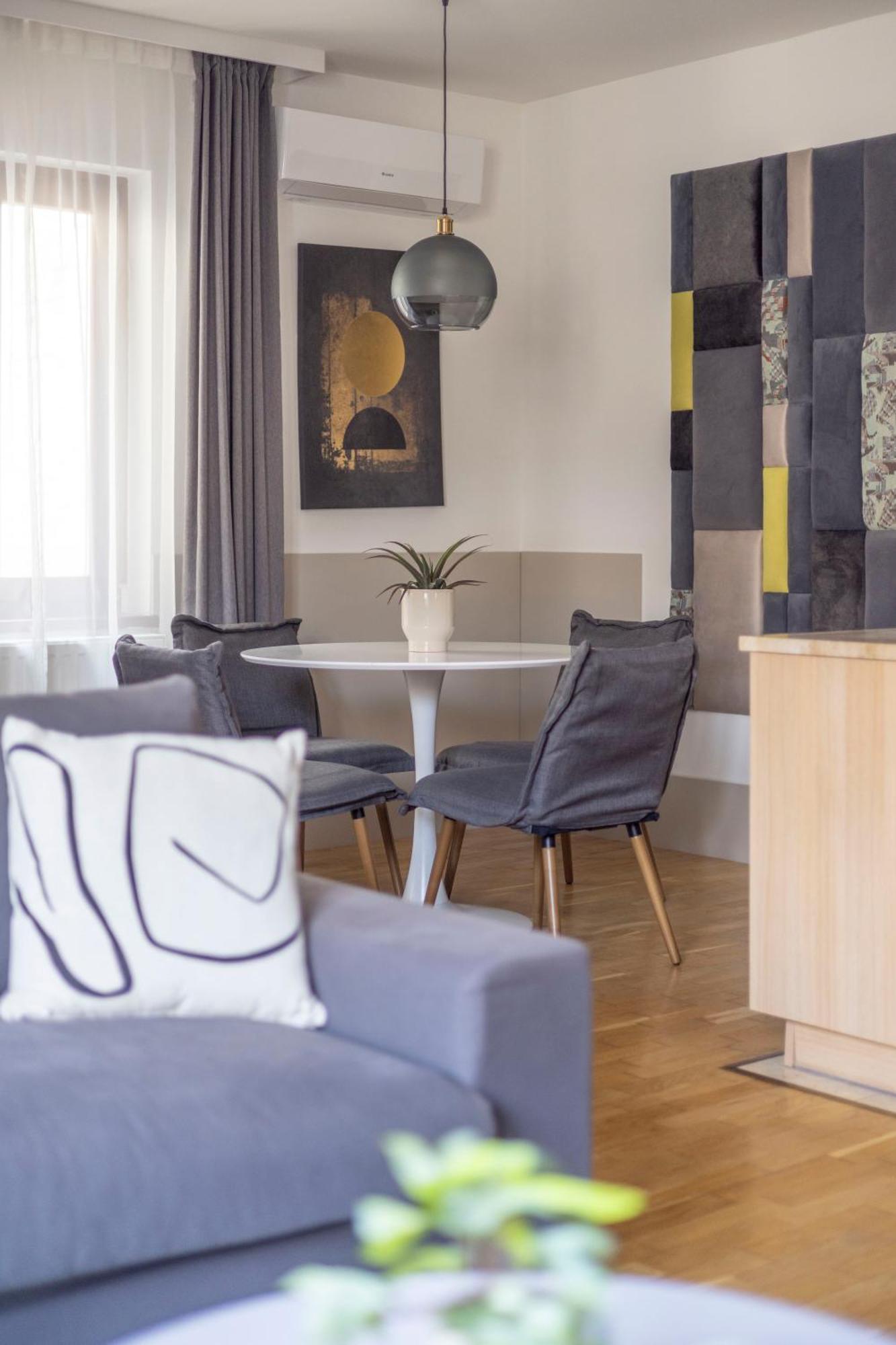 Апартаменты Superb Location & Cozy With Terrace By Prestige Homes Будапешт
